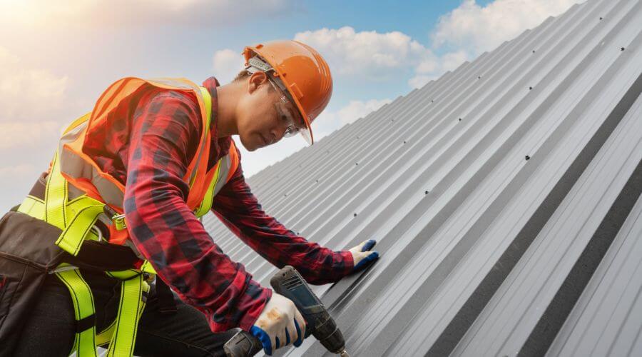 Expert top industrial roofings services in Johnsonville, IL